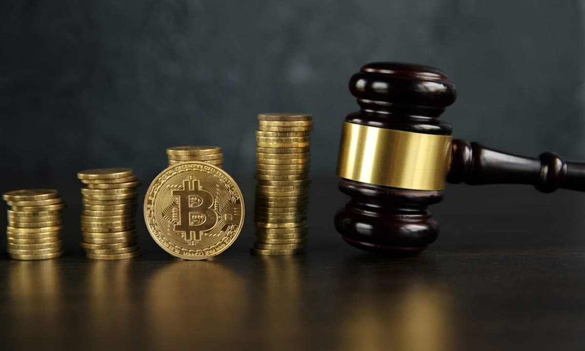 مراحل پیگیری پرونده ارز دیجیتال در اهواز با کمک وکیل رمزارز