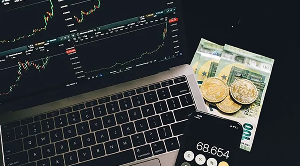 آیا سیگنال فروشی رمز ارز جرم است؟