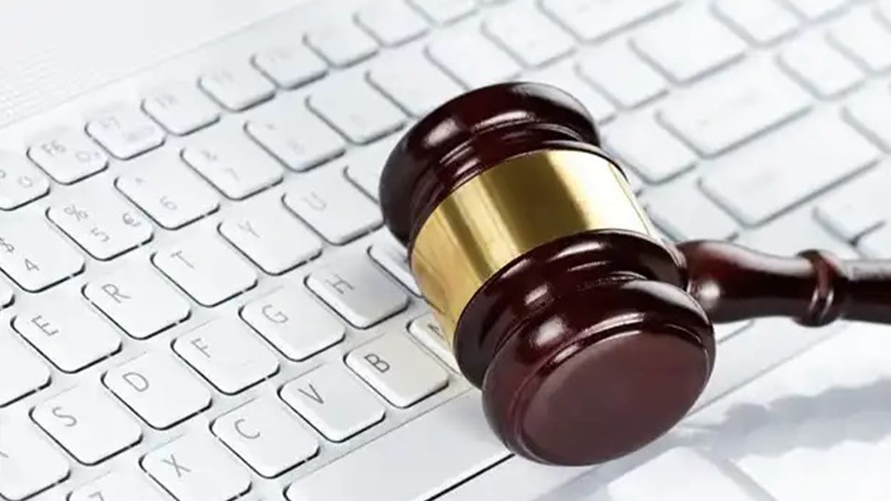 راهنمای انتخاب وکیل کلاهبرداری رمز ارز